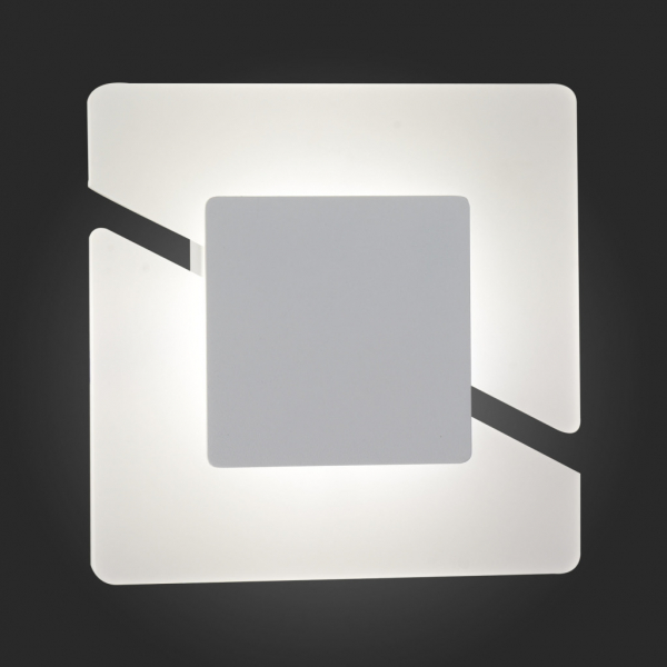 SL594.051.01 Светильник настенный ST-Luce Белый/Белый LED 1*5W