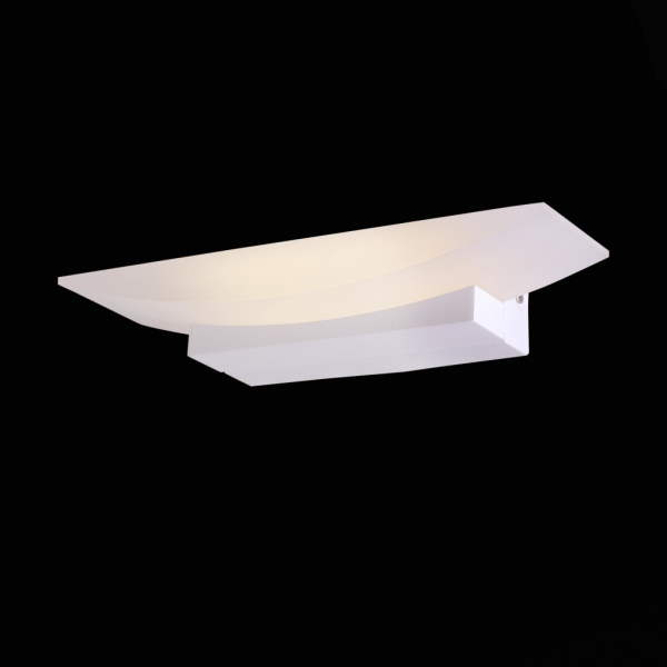 SL581.101.01 Светильник настенный ST-Luce Белый/Белый LED 1*6W