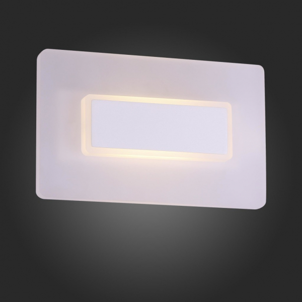 SL585.011.01 Светильник настенный ST-Luce Белый/Белый LED 1*6W